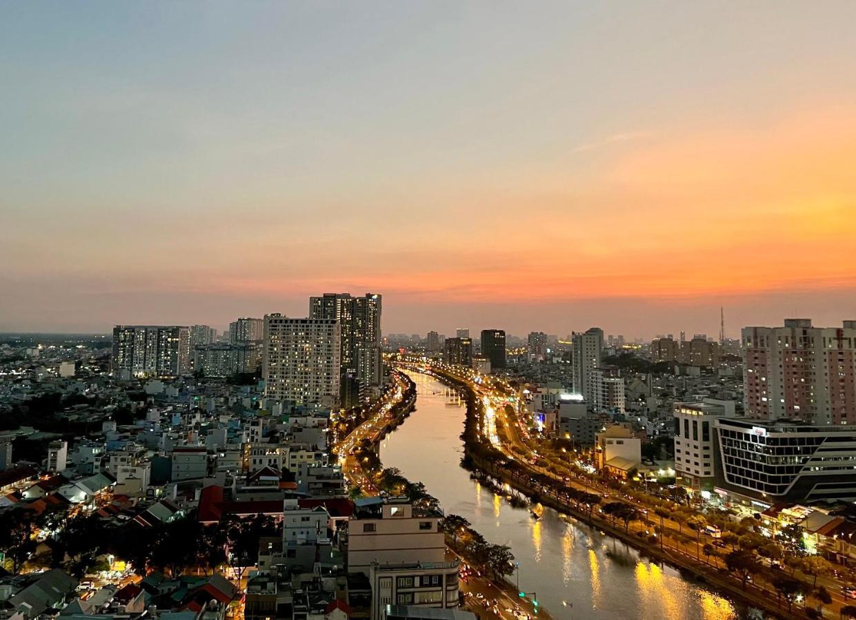 Spacious Saigon - Infinity Pool In Rivergate 胡志明市 外观 照片